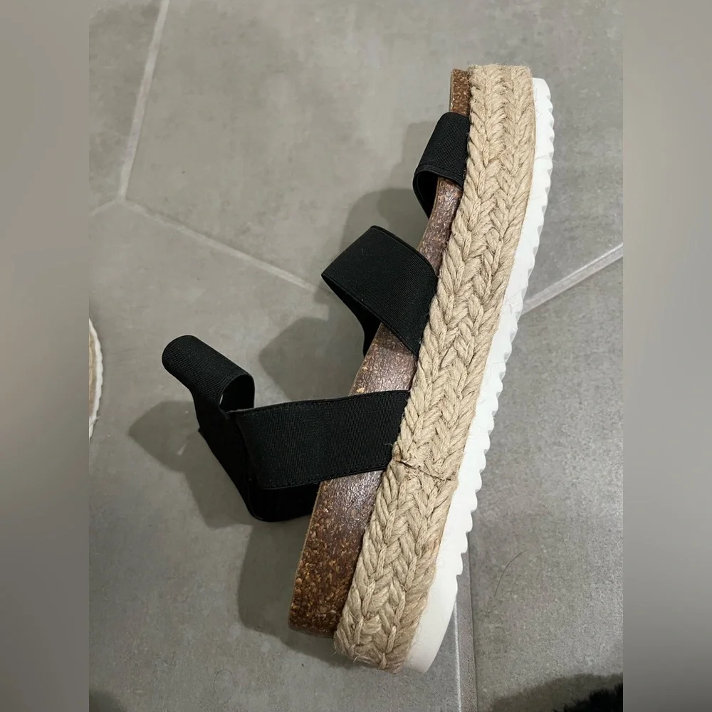 Steve Madden Jacklin Sandal - Picture 7 of 10